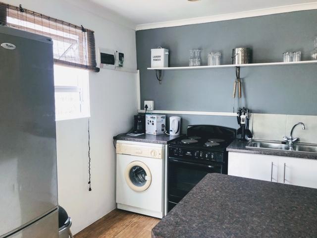 To Let 2 Bedroom Property for Rent in Hout Bay Western Cape